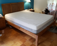 Drexel Pecan Platform Bed